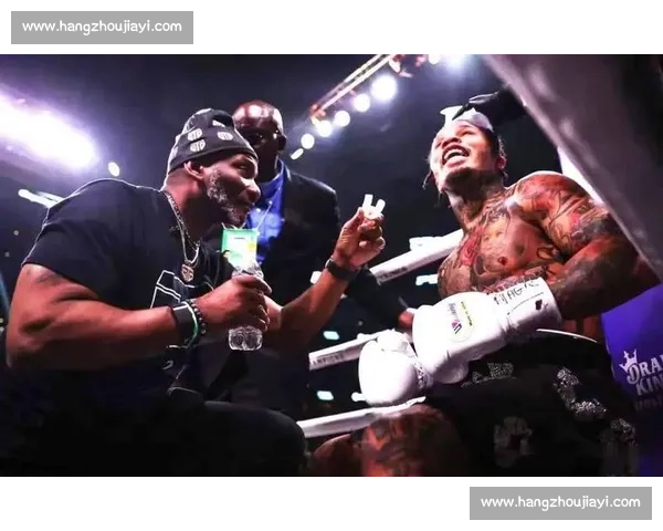 麦达纳挑战梅威瑟巅峰对决揭示拳坛速度与力量的终极较量历史之战